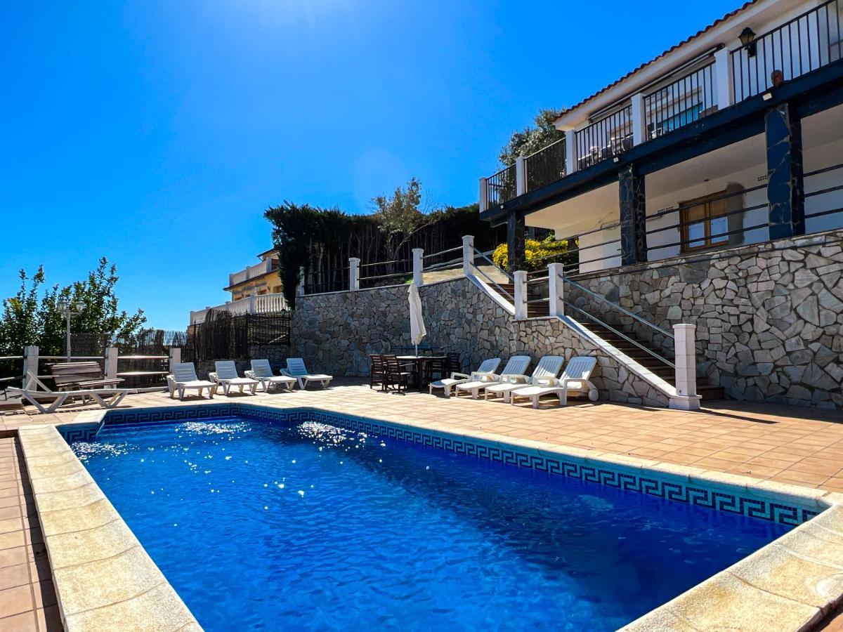 Vivalidays Casa Ricardo Villa Sant Cebria de Vallalta Luaran gambar
