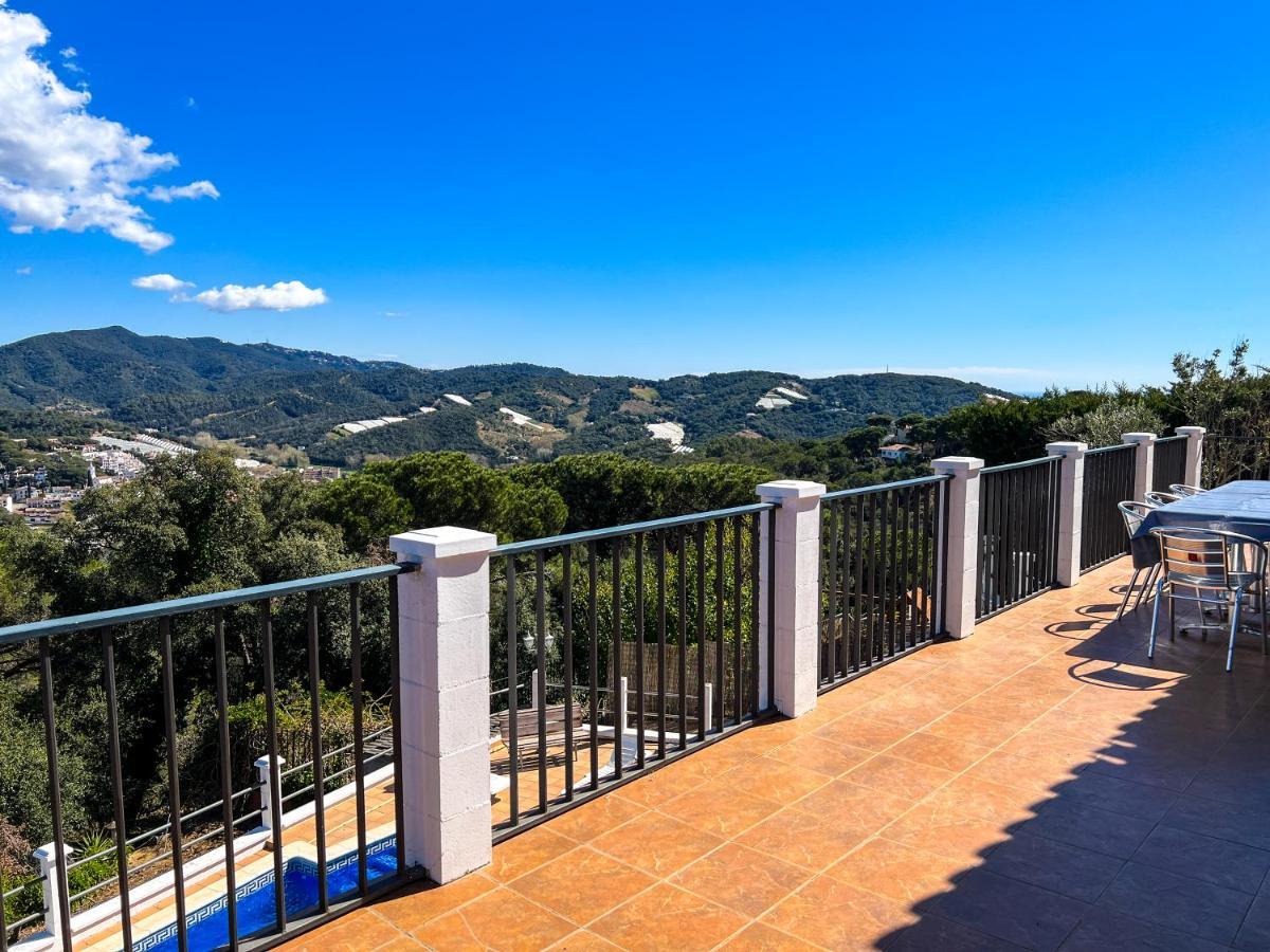 Vivalidays Casa Ricardo Villa Sant Cebria de Vallalta Luaran gambar